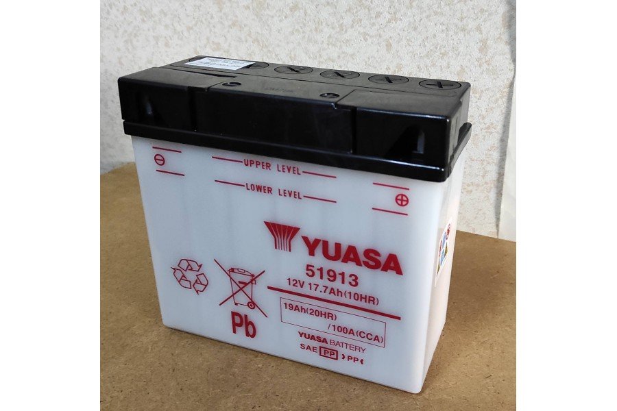 Аккумулятор Yuasa 19 A/h 170 А en/100cca Аккумулятор Yuasa 19 A/h 170 А en/100cca